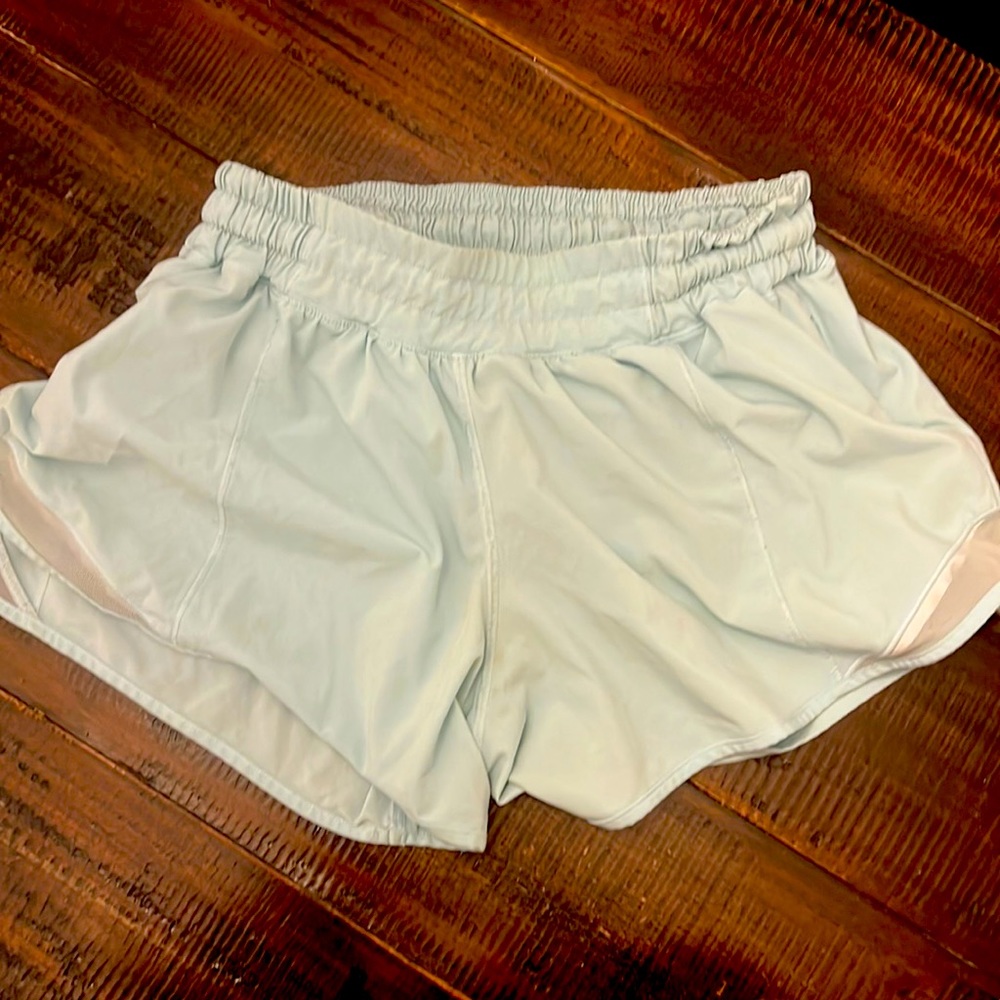 Lululemon hotty hot shorts